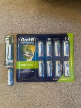 Oral-B FlossAction Replacement Electric Toothbrush Heads - 8 Ct